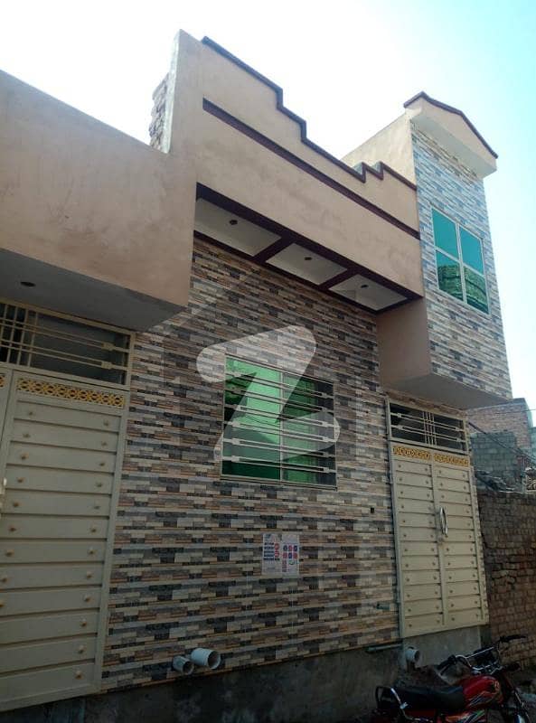 برما ٹاؤن اسلام آباد میں 2 کمروں کا 2 مرلہ مکان 33 لاکھ میں برائے فروخت۔