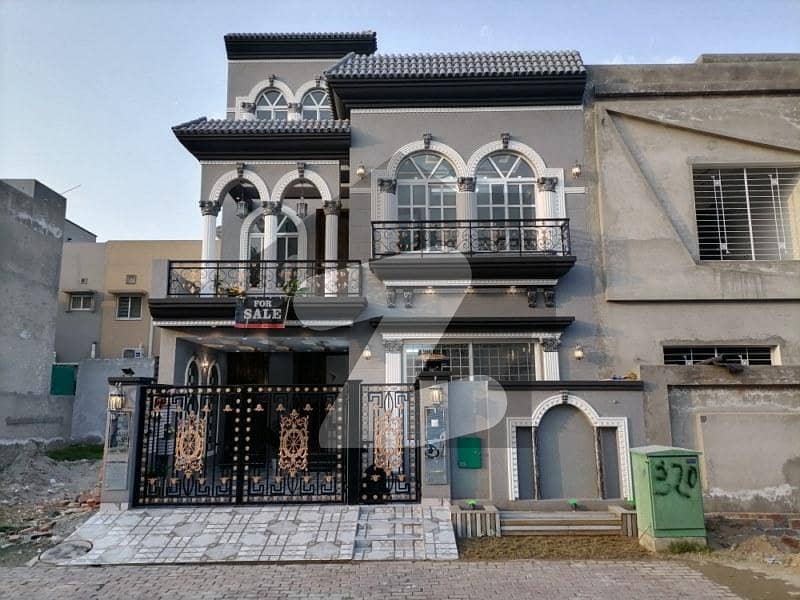 Brand New 5 Marla Modern Design House For Sale In Sector E Jinnah Block Bahria Town Lahore