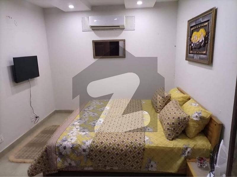 1 Bed Fully Furnished Flat Available For Rent In Gulmohar Block Bahria Town Lahore