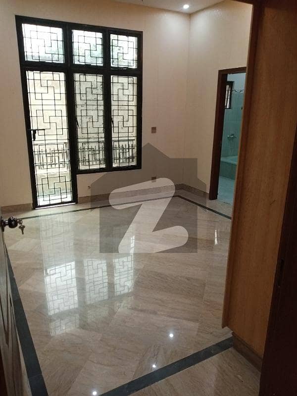 10 Marla VIP Corner House For Sale In Out Class Location Marghazar Officer Colony Block N