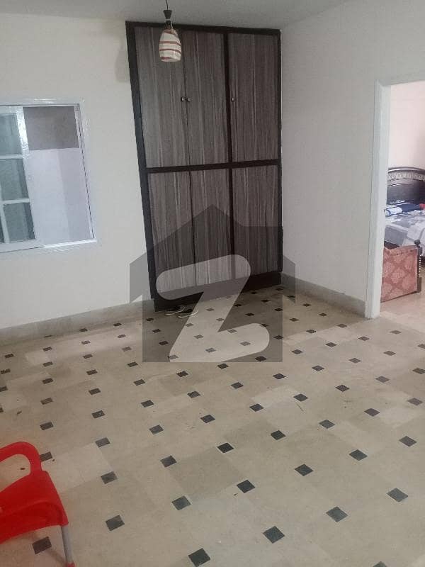 Second Floor Portion Ghulshan Iqbal 13d-2 Main Furniture Market Road Second Floor Portion Ghulshan Iqbal 13d-2 Main Furniture Market Road