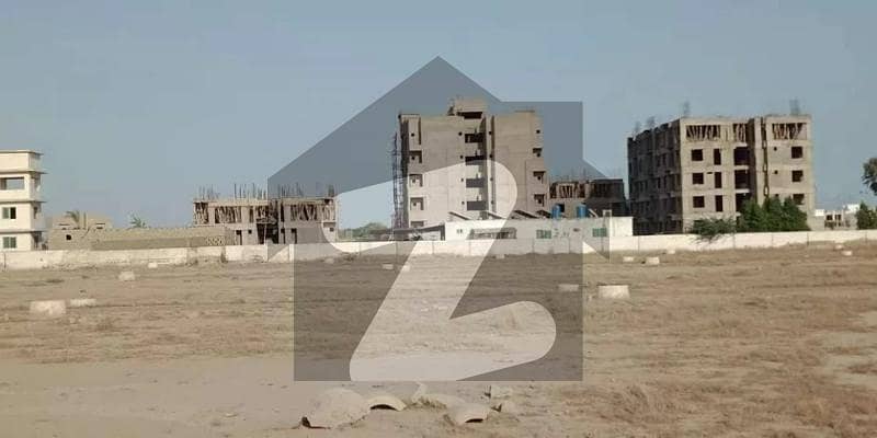 اسفہان ٹاؤن سُپر ہائی وے کراچی میں 4 مرلہ کمرشل پلاٹ 90 لاکھ میں برائے فروخت۔