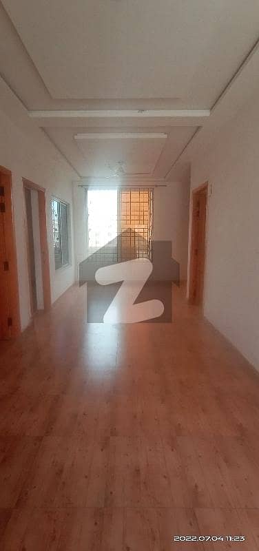 Penthouse 3 Bedrooms With Attached Bath In E11 For Rent