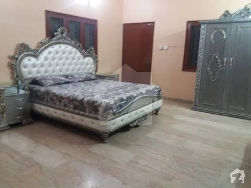 ناظم آباد 2 ناظم آباد کراچی میں 3 کمروں کا 9 مرلہ زیریں پورشن 1.35 کروڑ میں برائے فروخت۔