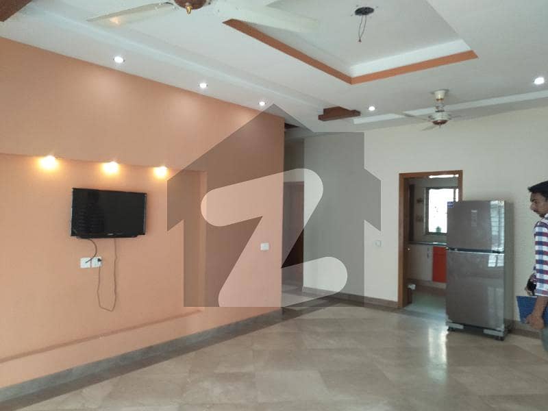 One Kanal Beautiful Upper Portion For Rent In Dha Phase 2