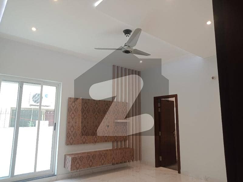 One Kanal Beautiful Upper Portion For Rent In Dha Phase 4