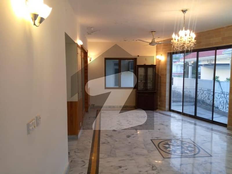 Prime Location 2 Bedrooms Semi Furnished Upper Portion With Beautiful View For Single Or Couple With Very Small Kids E 7