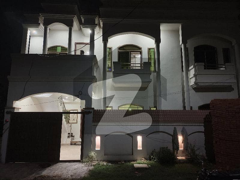 1125 Square Feet House Up For Sale In Aimanabad Road