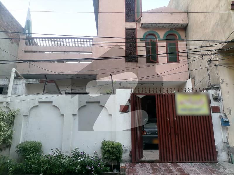 Buy A Centrally Located 5 Marla House In Canal Bank Housing Scheme