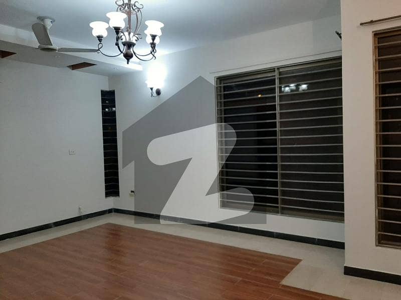 One Kanal Beautiful Location Upper Portion For Rent In DHA 5 Islamabad.