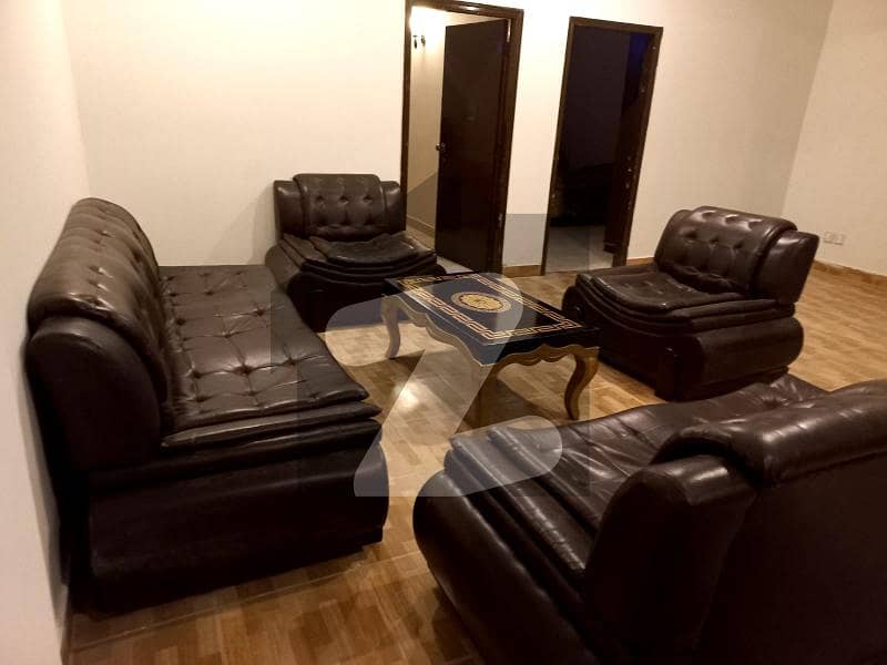 4 Bed Room fully Furnished Flat Available For Rent