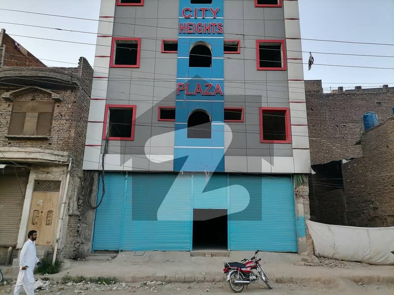 یاقوت پشاور میں 9 مرلہ عمارت 14 کروڑ میں برائے فروخت۔