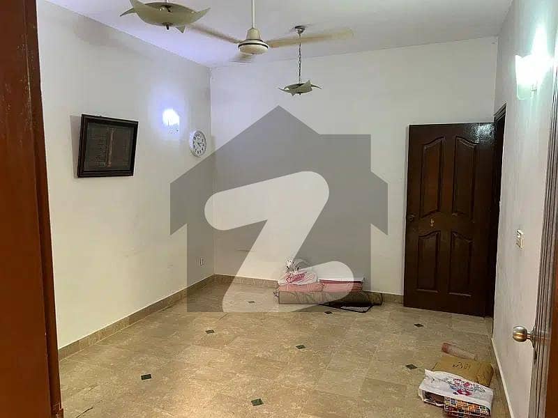 A Spacious 5400 Square Feet Lower Portion In North Nazimabad - Block A