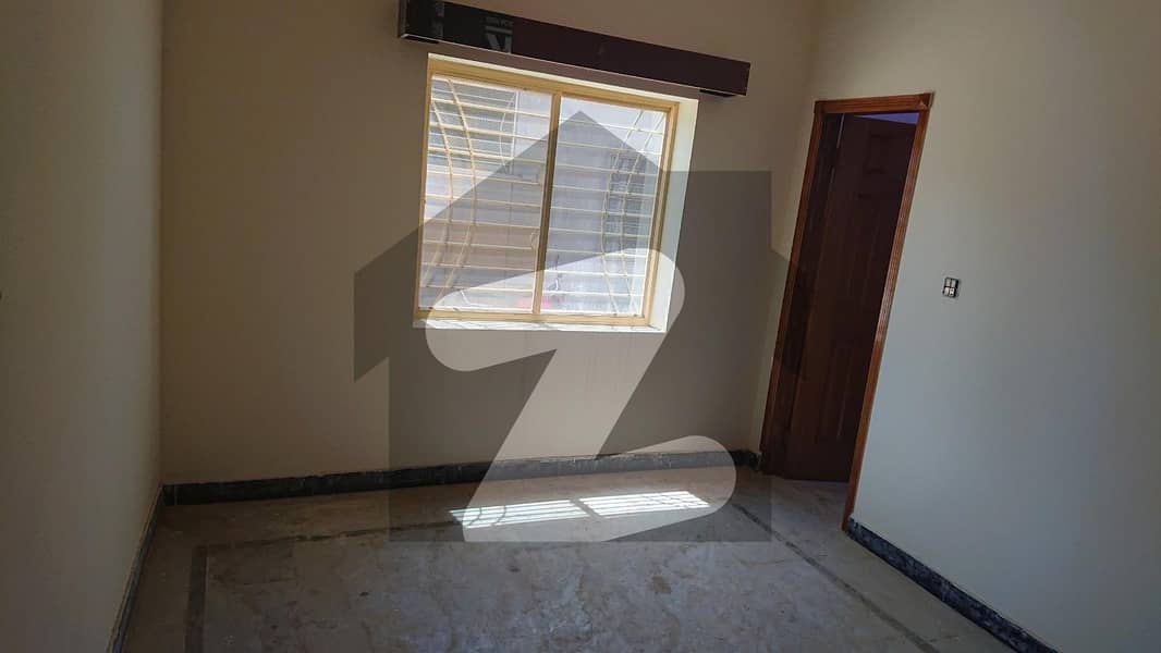 A Centrally Located Upper Portion Is Available For rent In Mumtaz Colony