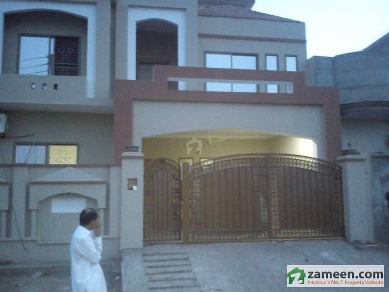 Muhafiz Town Immaculate Newly Built House For Sale