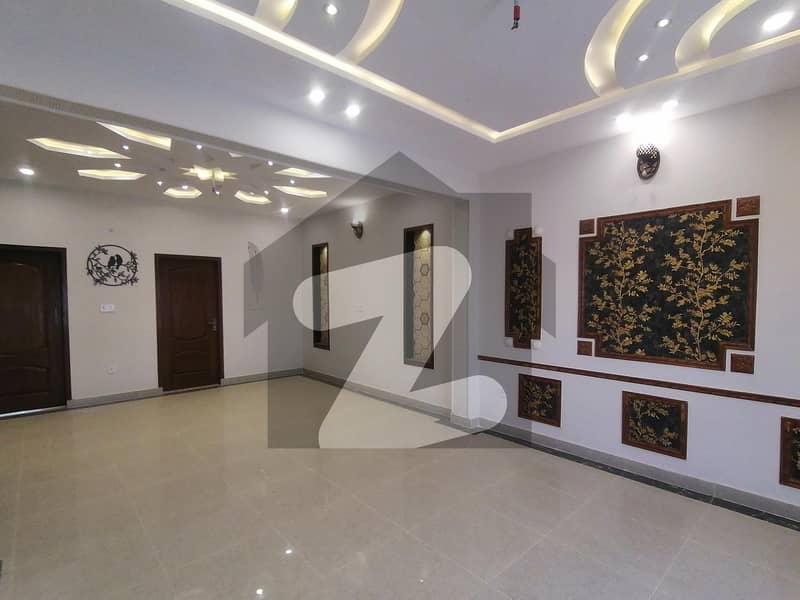 Premium Corner 7 Marla House Is Available For sale In Sabzazar Colony