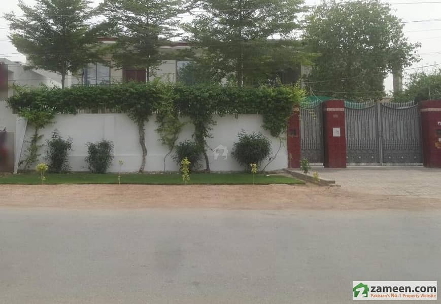 1. 5 Kanal Double Storey House For Sale