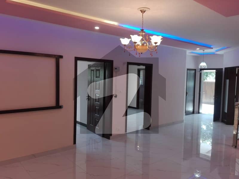 Prime Location 1 Kanal Upper Portion In Dream Gardens - Block E Is Available For rent