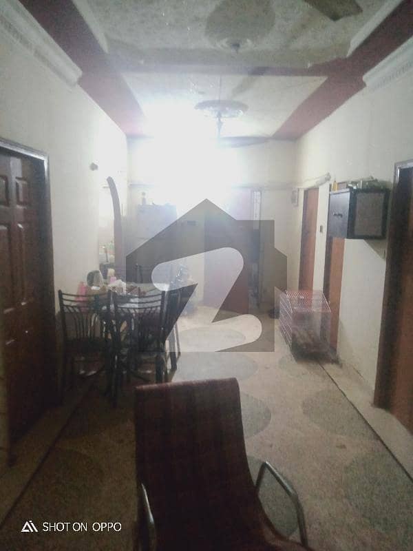 1200 Square Feet Flat In Ranchore Line Bazar