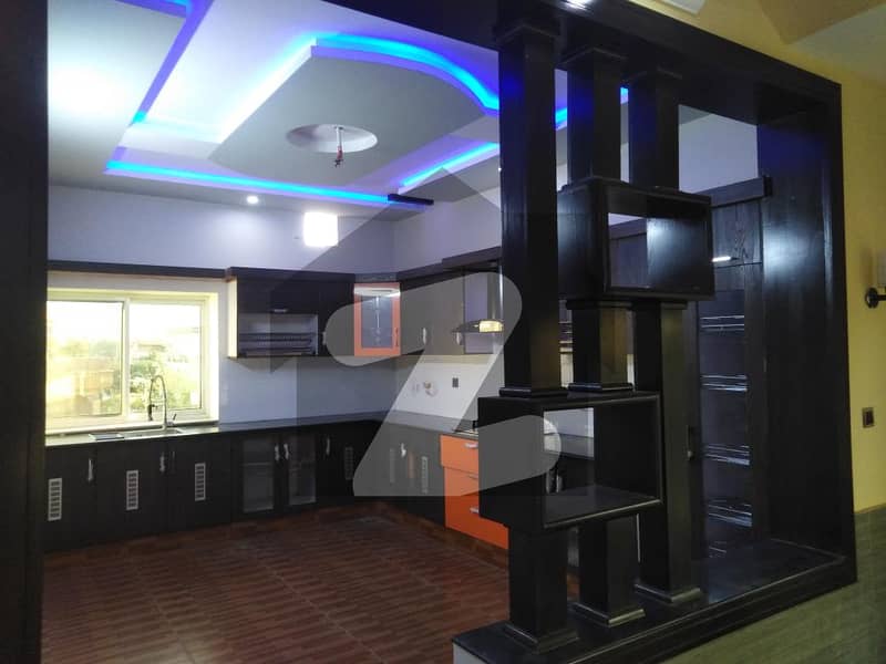 2 Kanal House Available For sale In Hayatabad