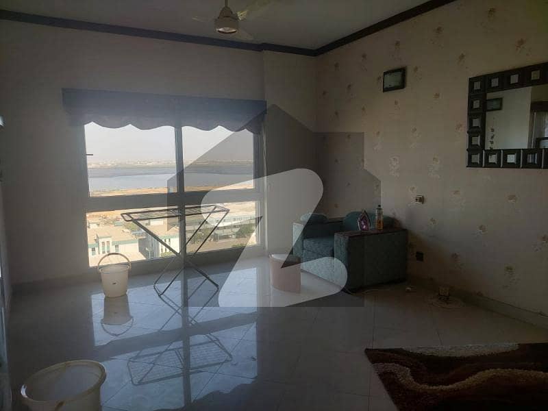 Creek Vista Fully Furnished 4 Bed Apartment Available For Rent