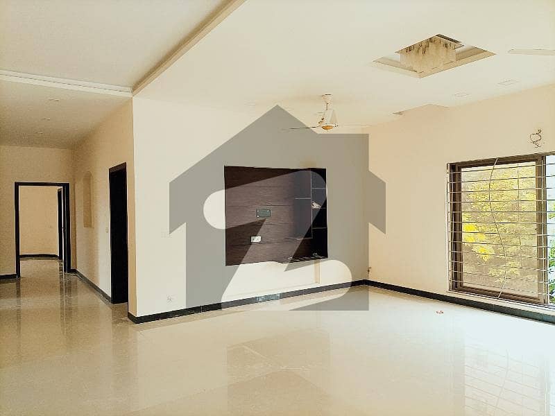 Ideal House For Rent In Dha Defence Phase 1