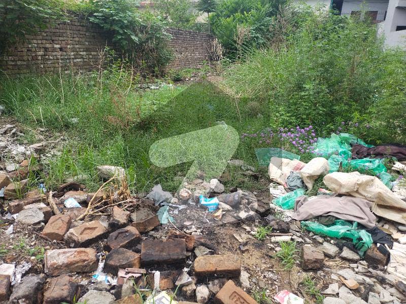 Beautiful Plot For Sale In New Lalazar Near Foundation University