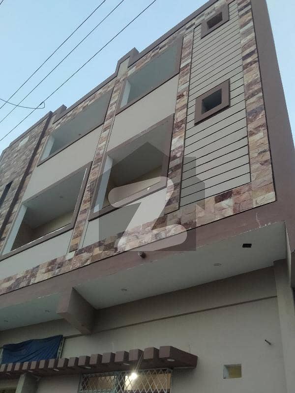 حب ریور روڈ کراچی میں 10 کمروں کا 9 مرلہ مکان 3 کروڑ میں برائے فروخت۔