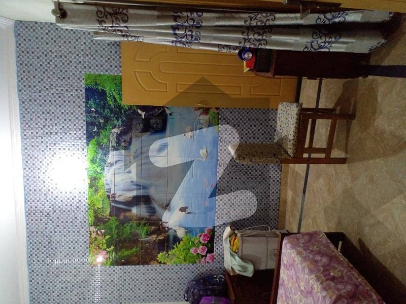 اعوان ٹاؤن راولپنڈی میں 6 کمروں کا 5 مرلہ مکان 1.6 کروڑ میں برائے فروخت۔