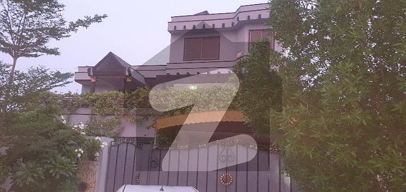 4500 Square Feet Upper Portion For Rent In Awt Phase 2 - Block D Lahore