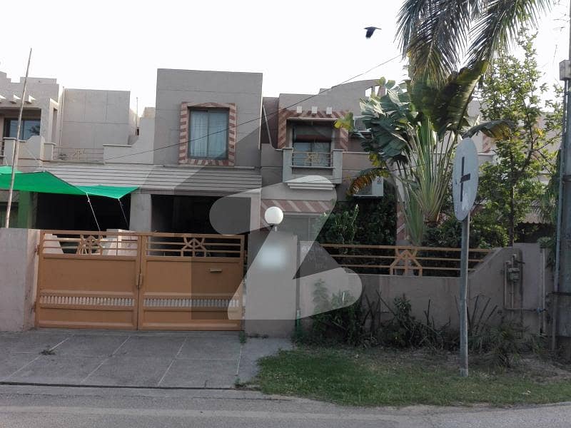 A Well Designed House Is Up For Rent In An Ideal Location In Lahore