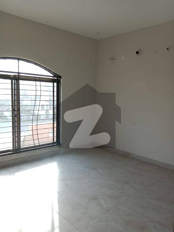 10 Marla House For Rent In Dha Phase 8 E Air Avenue