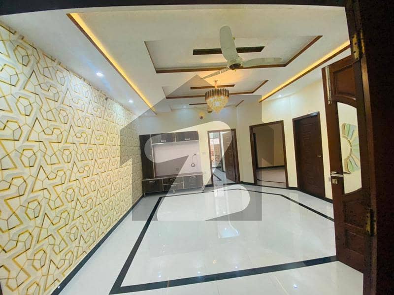 2250 Square Feet House For Rent In Lda Avenue - Block B