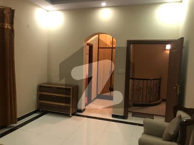 Executive Family Portion Fully Furnished Near Dpo House Sialkot