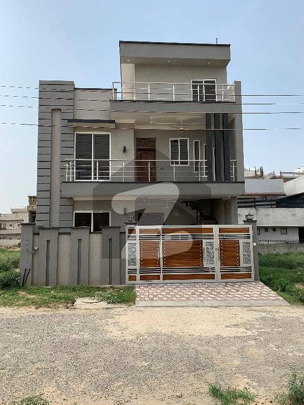 Double Level Lavish House For Residence Double Level Lavish House For Residence