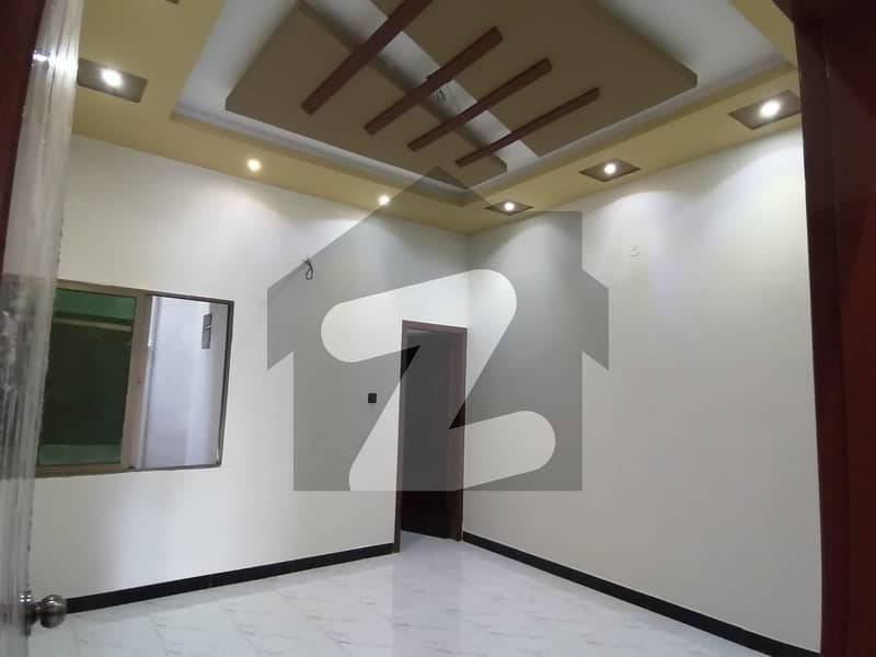 A 1600 Square Feet Flat Located In Dhoraji Colony Is Available For rent