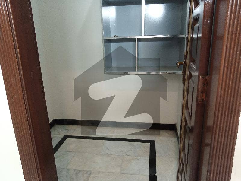 Brand New 10 Marla Upper Portion Available For Rent In Izmir Town