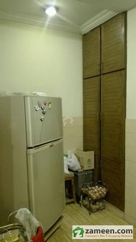 G8 It Center 3 Beds Flat For Bachelors Offices