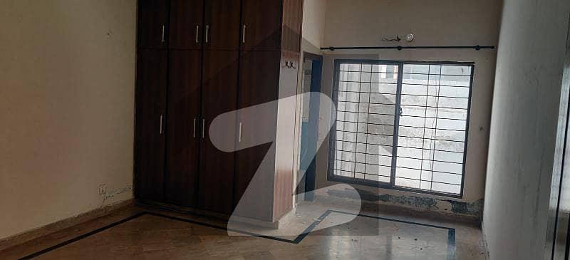 12 Marla Ideal Location Lower Portion Available For Rent In Tariq Gardens