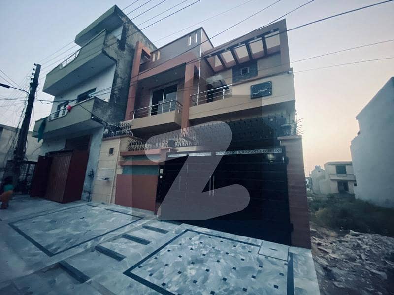 جوبلی ٹاؤن ۔ بلاک ایف جوبلی ٹاؤن لاہور میں 2 کمروں کا 5 مرلہ بالائی پورشن 29 ہزار میں کرایہ پر دستیاب ہے۔