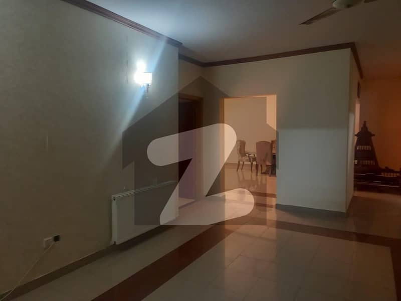 Furnished 3 Bedroom Apartment Available For Rent In F-11 Islamabad