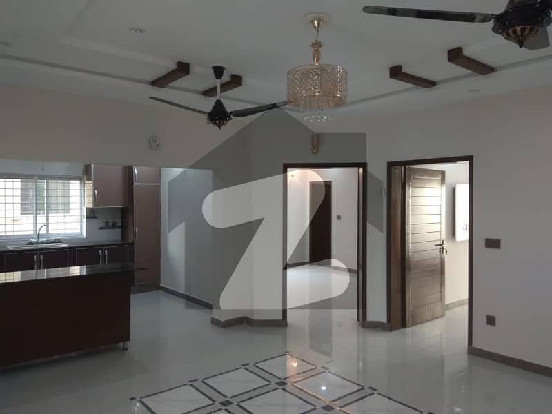 1 Kanal Upper Portion For rent Available In Central Park Housing Scheme
