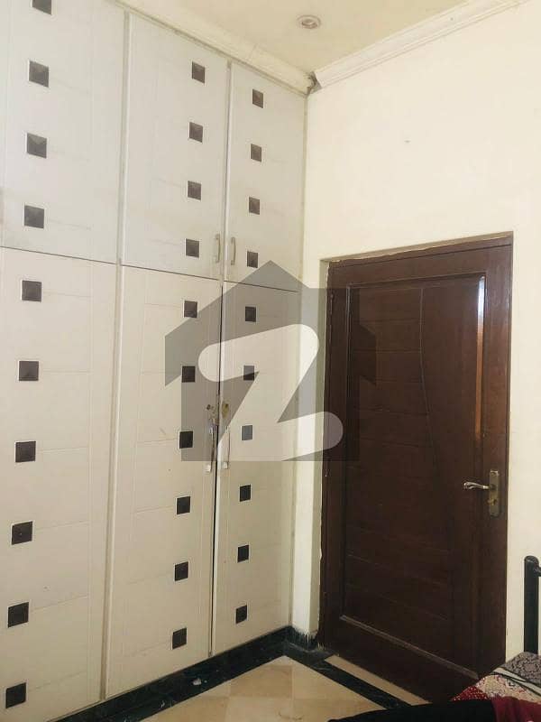 Shearing Room One Bed 144 Square Feet Bed Shearling Room In Beautiful Location Of PCSIR Housing Scheme Phase 2 In Lahore