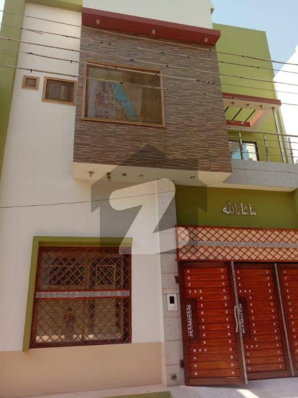 گلشنِ رفیق فیصل آباد میں 5 کمروں کا 4 مرلہ مکان 1.05 کروڑ میں برائے فروخت۔