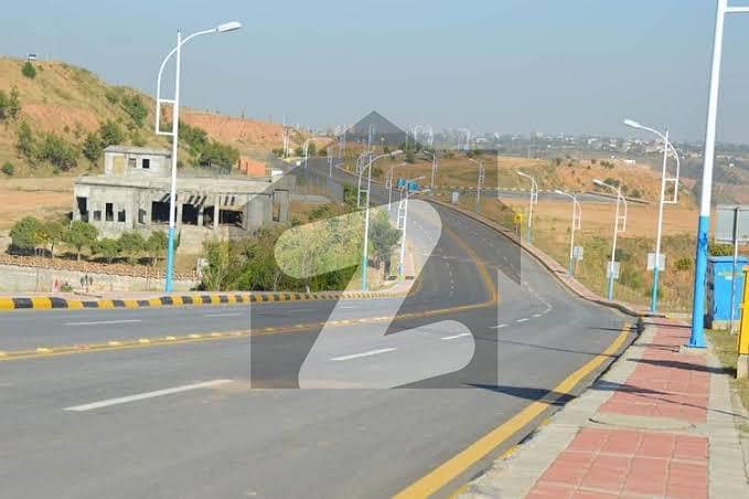 1 Kanal Plot On Main Road Best Location Sector E2 Phase 1 Hayatabad