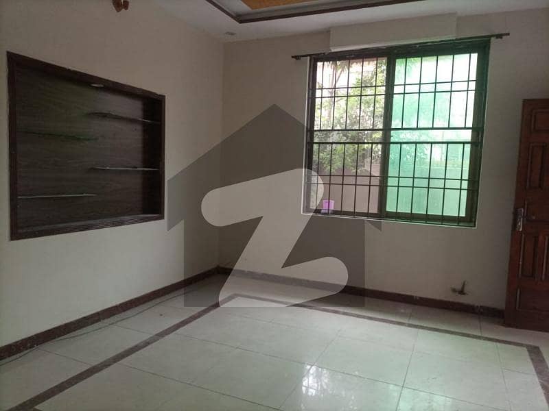10 Marla Independent House For Rent Near Wahdat Road