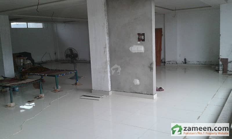 Basement For Rent In Spring North Commercial Main Express Way