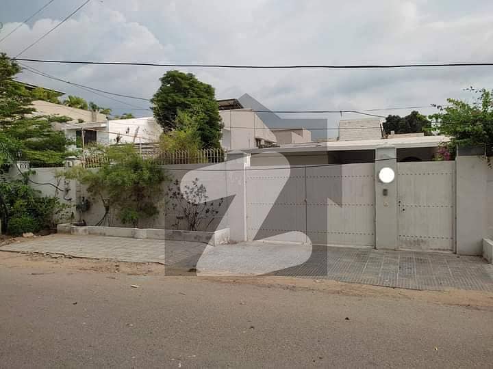 Buy A Centrally Located 9000 Square Feet House In Dha Phase 5