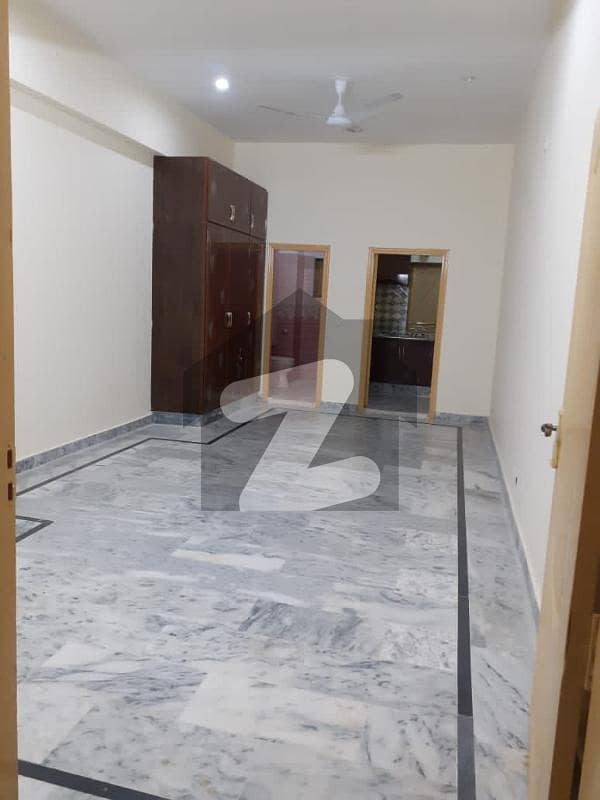 550 Square Feet Flat In Golra For Rent