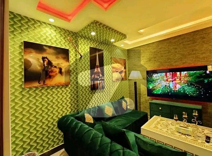 اومیگا ریزیڈنشیا فیصل آباد بائی پاس روڈ فیصل آباد میں 5 کمروں کا 5 مرلہ مکان 1.35 کروڑ میں برائے فروخت۔